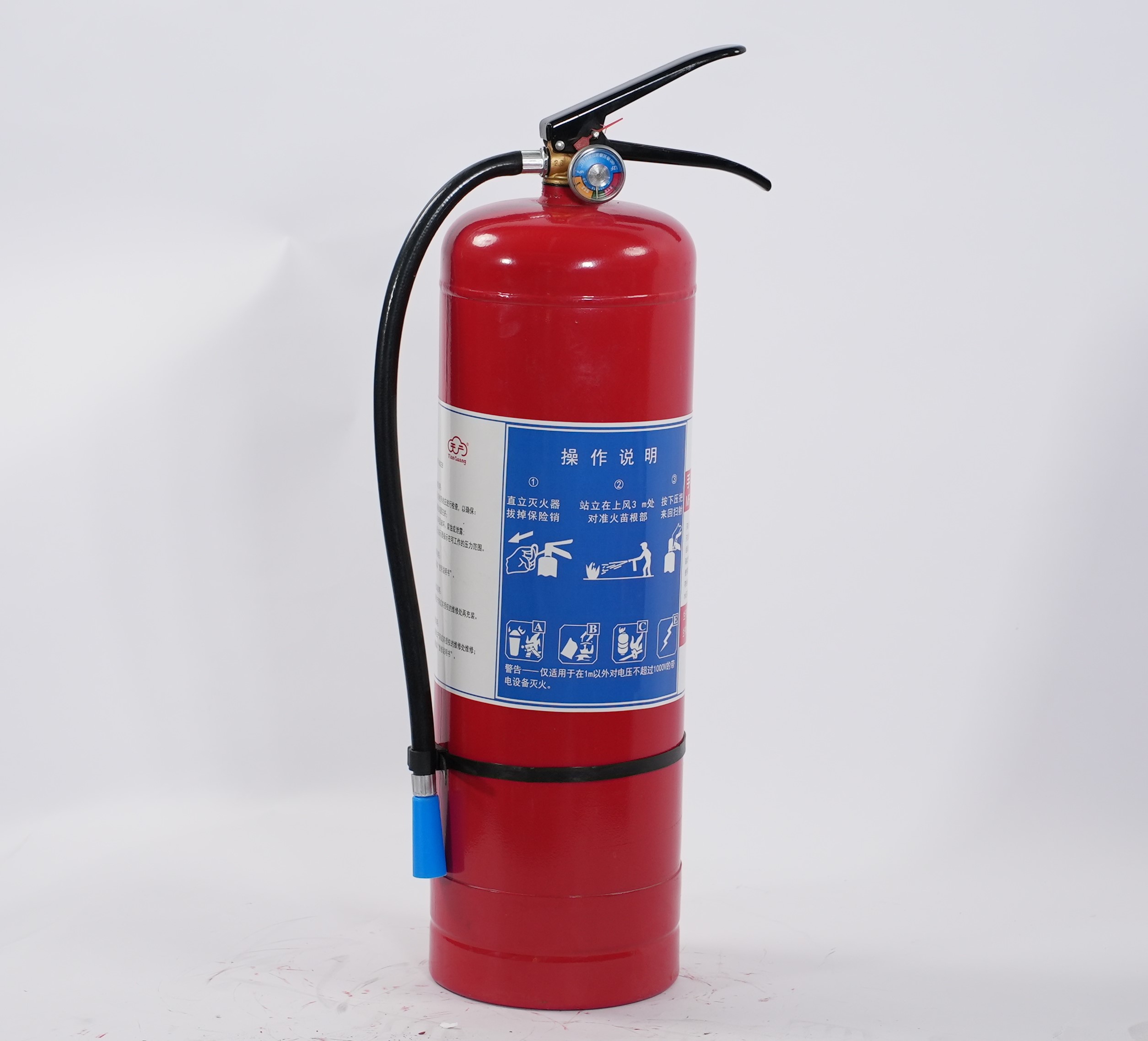 手提式干粉灭火器